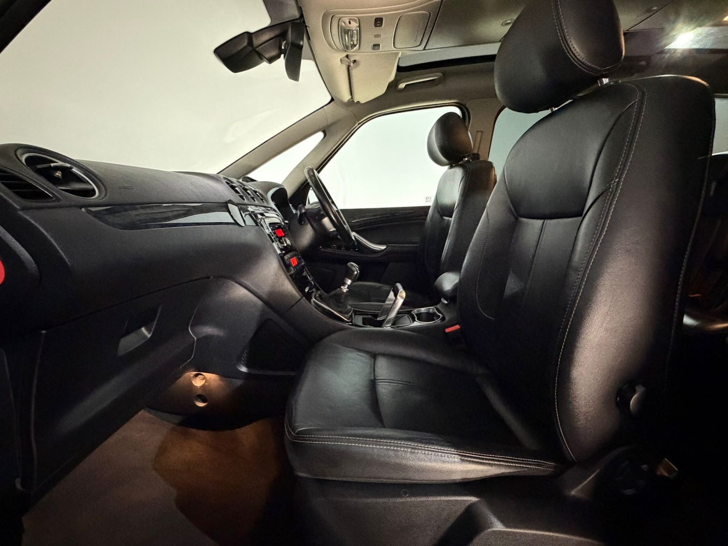 Used Ford Galaxy 2012 for sale - 77706834: Photo 15