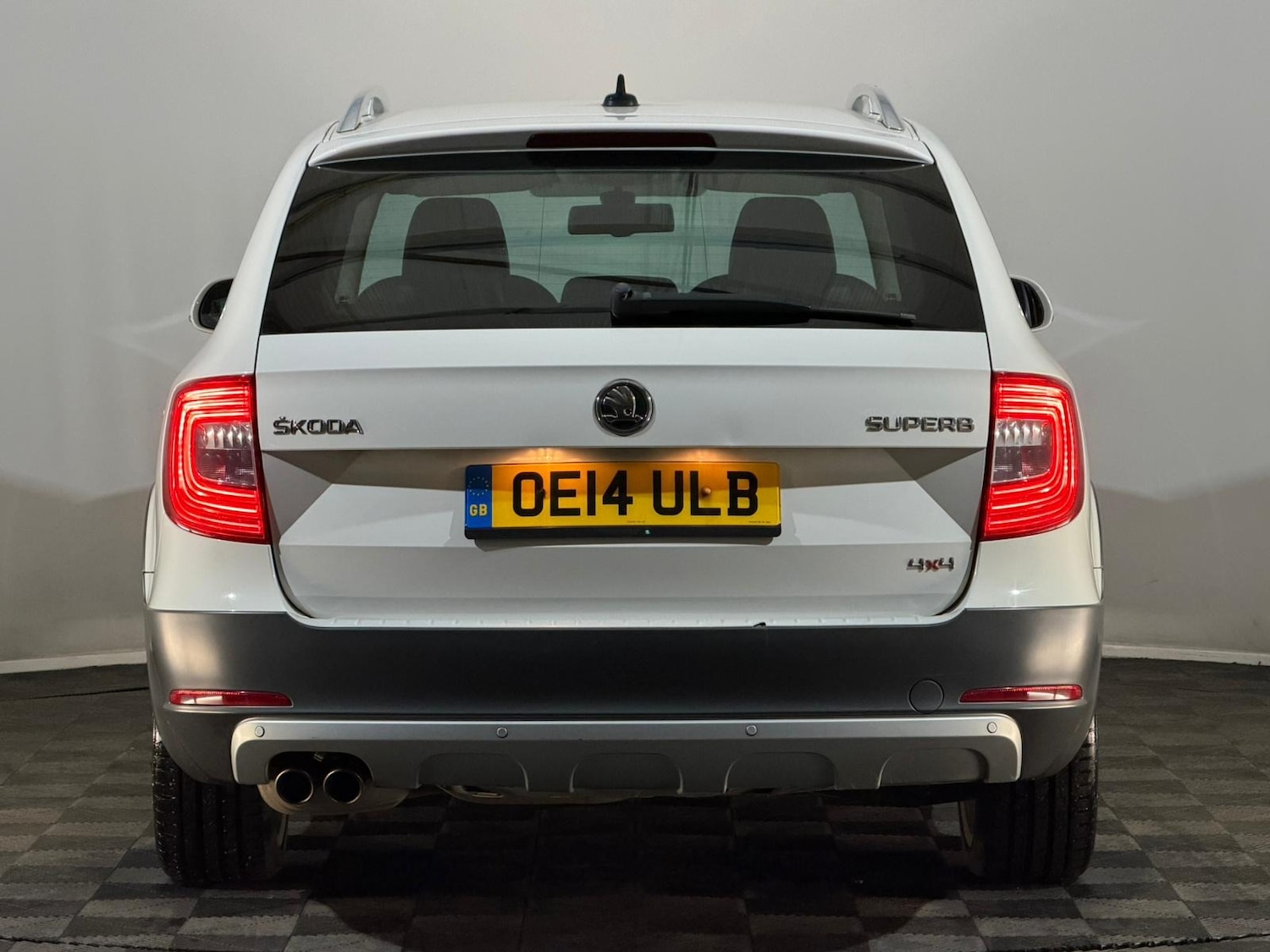 Used Skoda Superb 2014 for sale - 76327860: Photo 6