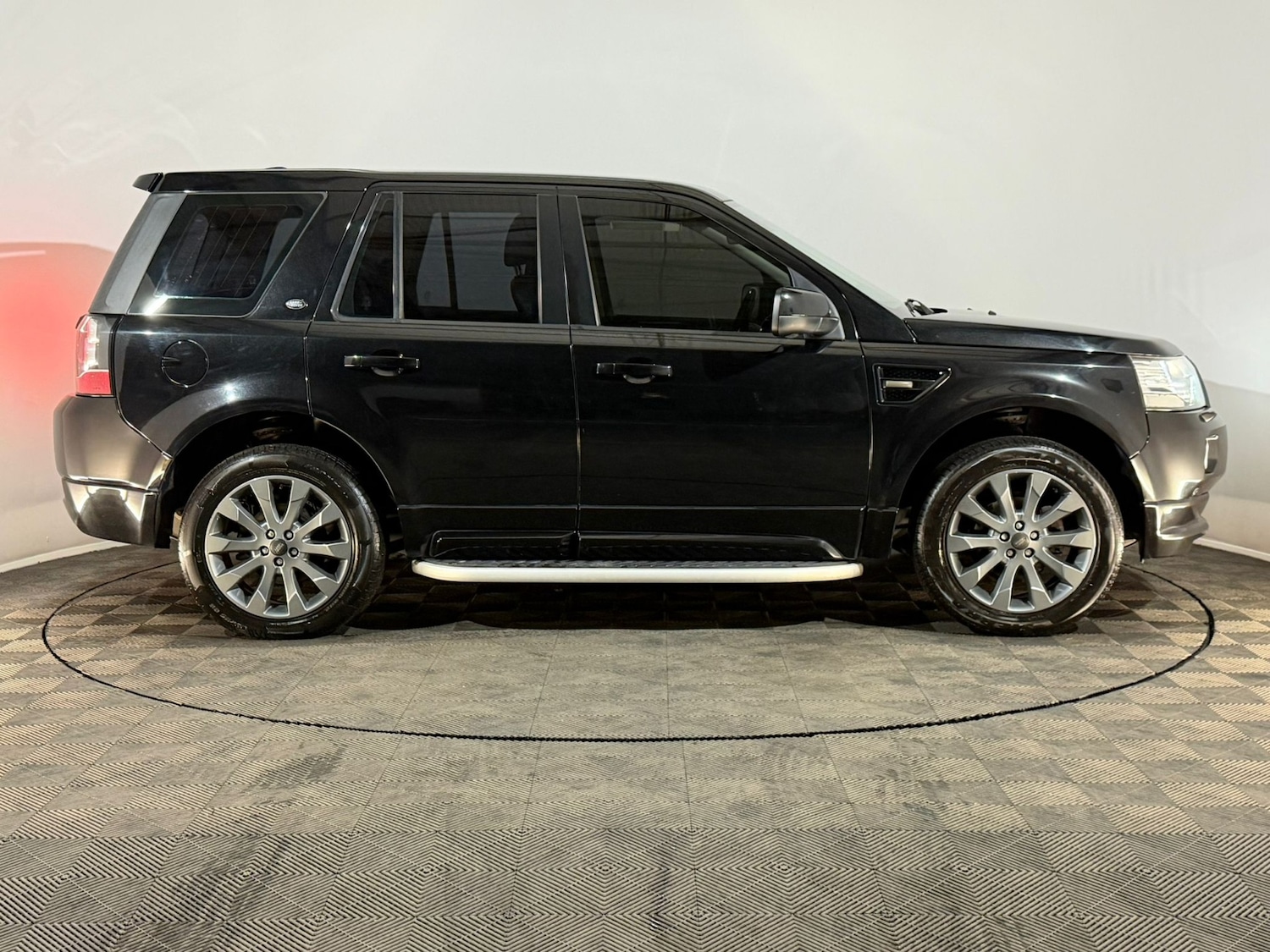 Used Land Rover Freelander 2013 for sale - 78137193: Photo 4