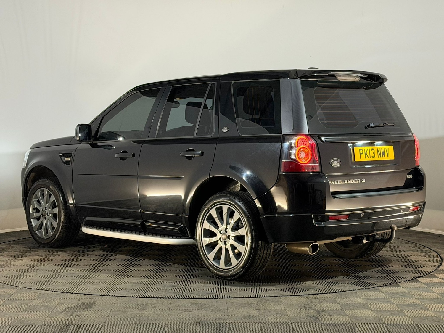 Used Land Rover Freelander 2013 for sale - 78137193: Photo 9