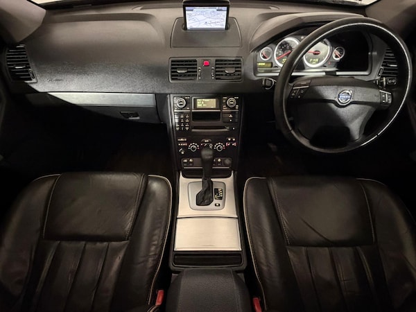Used Volvo XC90 2011 for sale - 76312293: Photo 12