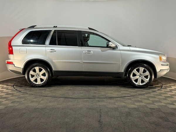 Used Volvo XC90 2011 for sale - 76312293: Photo 4