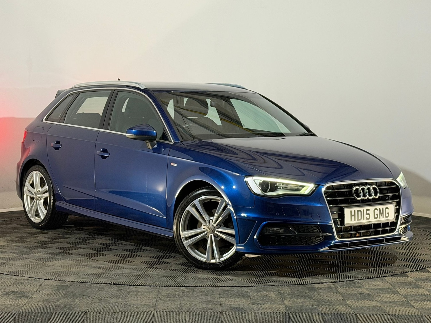 Used Audi A3 2015 for sale - 76545221: Photo 1