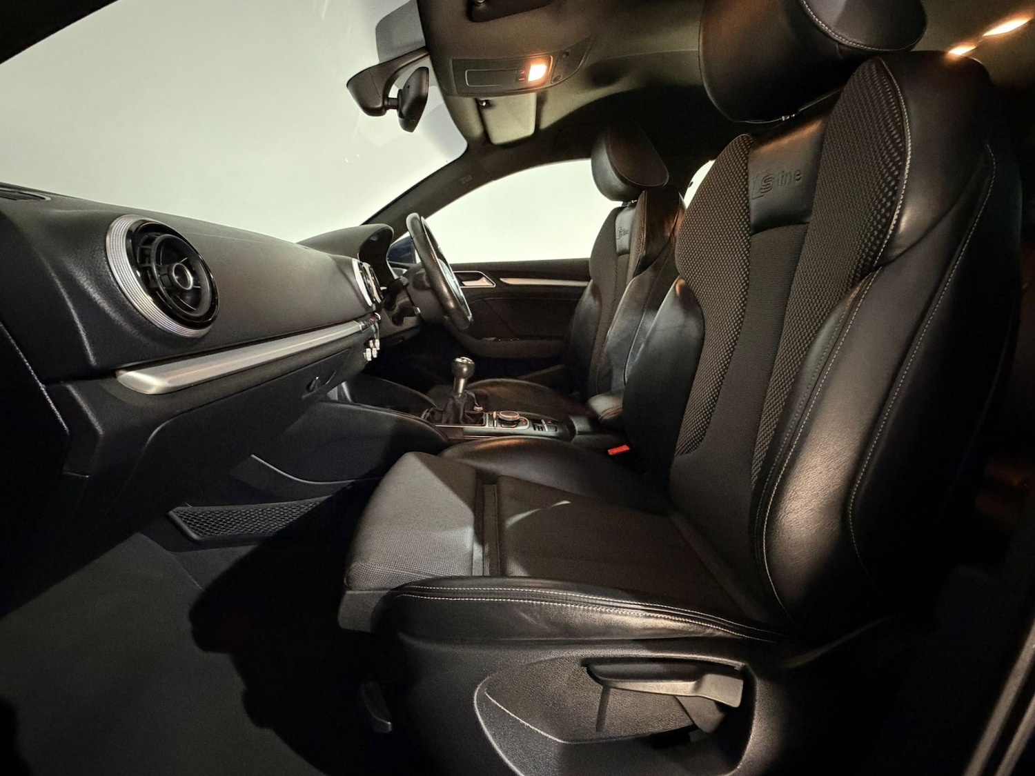 Used Audi A3 2015 for sale - 76545221: Photo 16