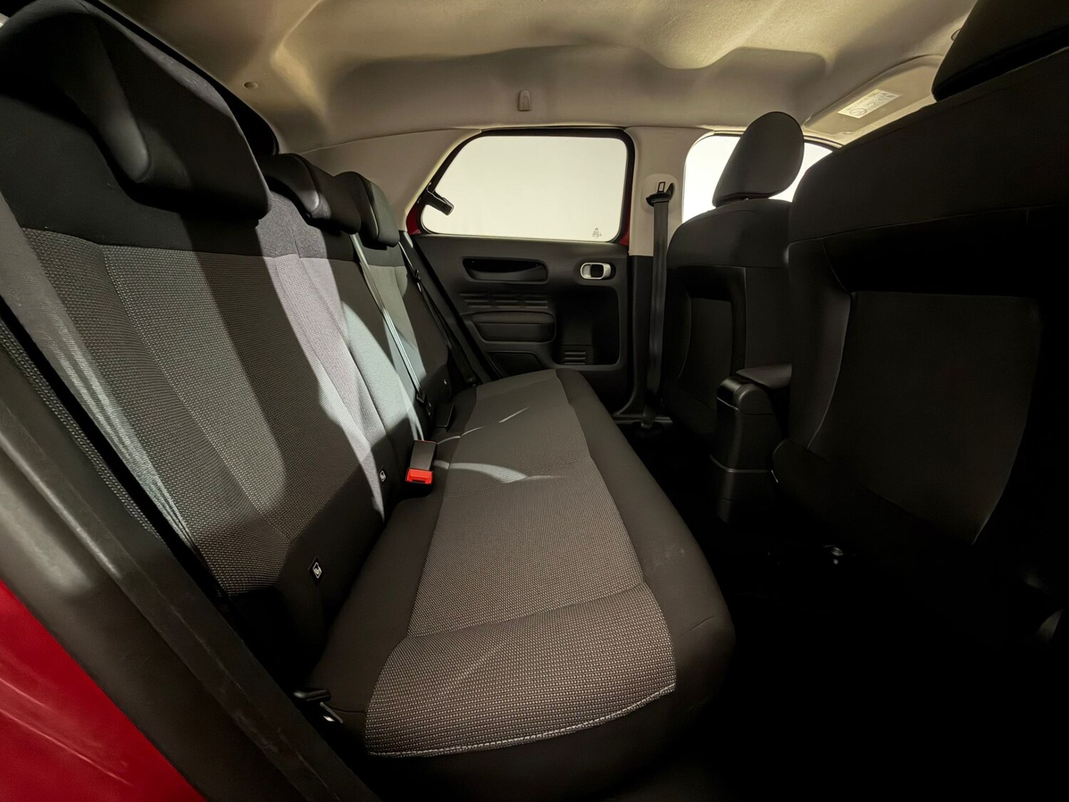 Used Citroen C4 Cactus 2017 for sale - 78118503: Photo 15