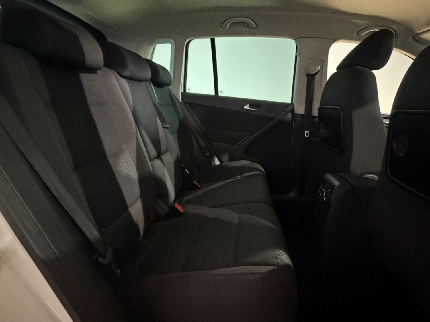 Used Volkswagen Tiguan 2011 for sale - 78121228: Photo 18