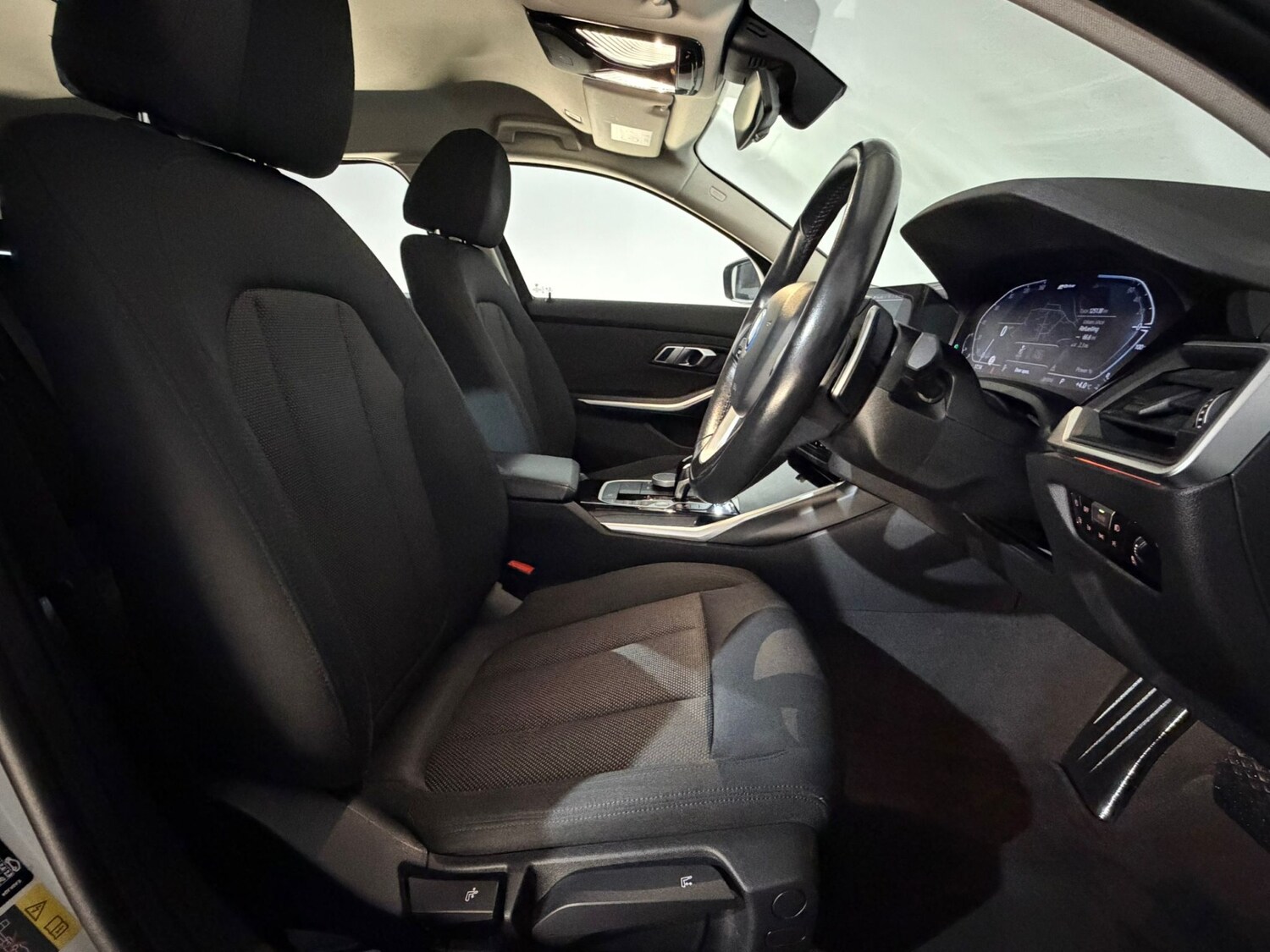 Used BMW 3 Series 2021 for sale - 77599771: Photo 16