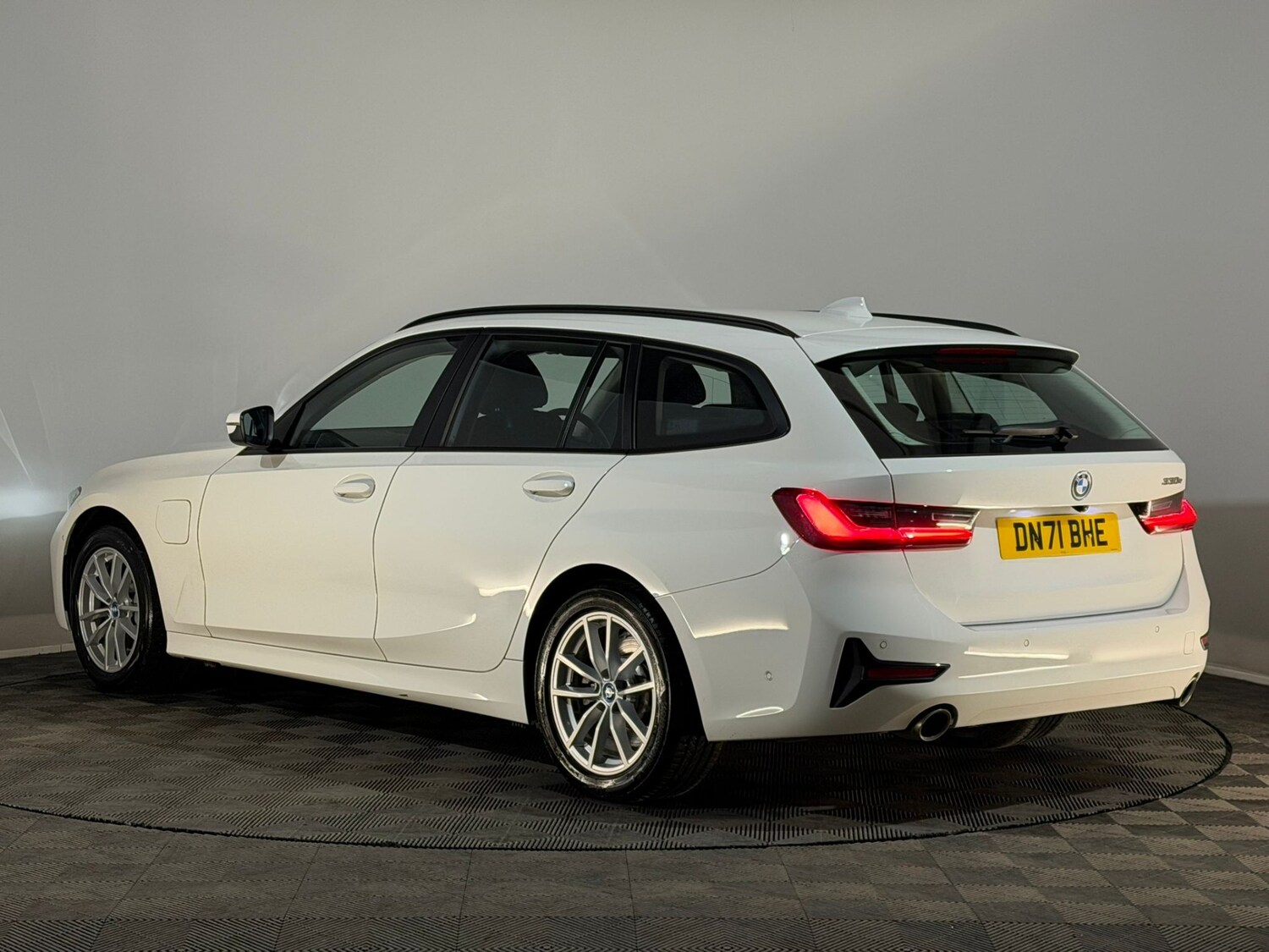 Used BMW 3 Series 2021 for sale - 77599771: Photo 9
