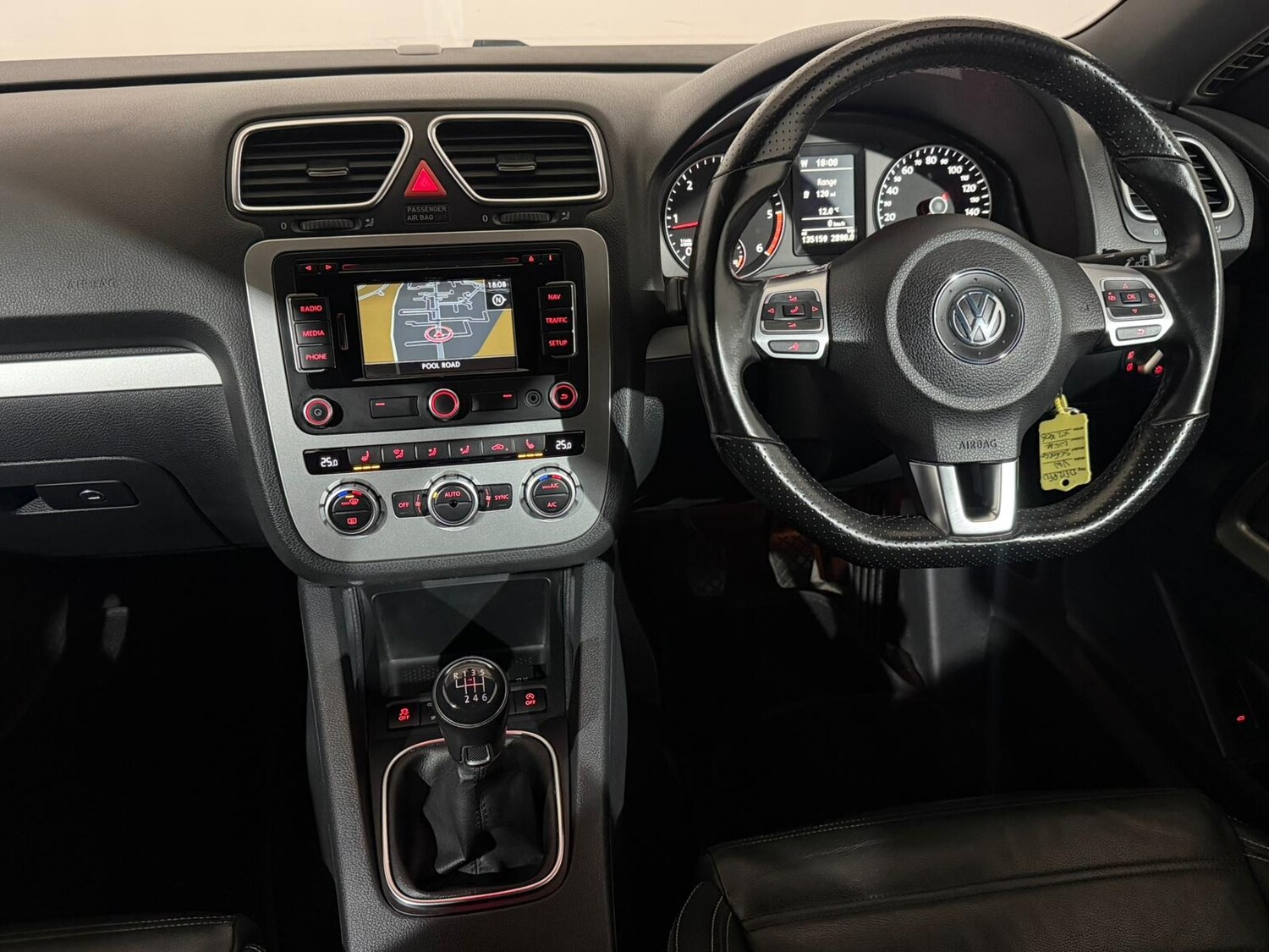 Used Volkswagen Scirocco 2012 for sale - 77873534: Photo 12