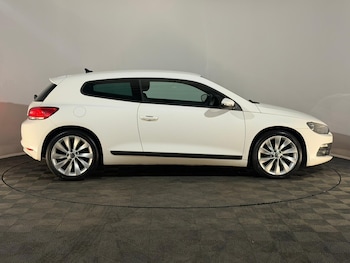 Used Volkswagen Scirocco 2012 for sale - 77873534: Photo
