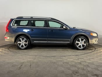 Used Volvo XC70 2012 for sale - 79761875: Photo