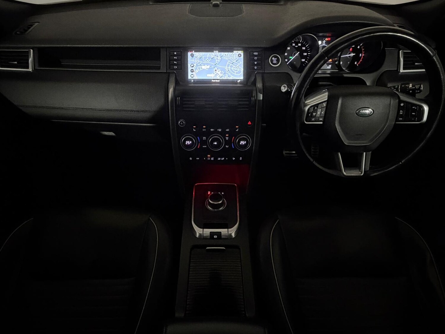 Used Land Rover Discovery Sport 2018 for sale - 78060459: Photo 10