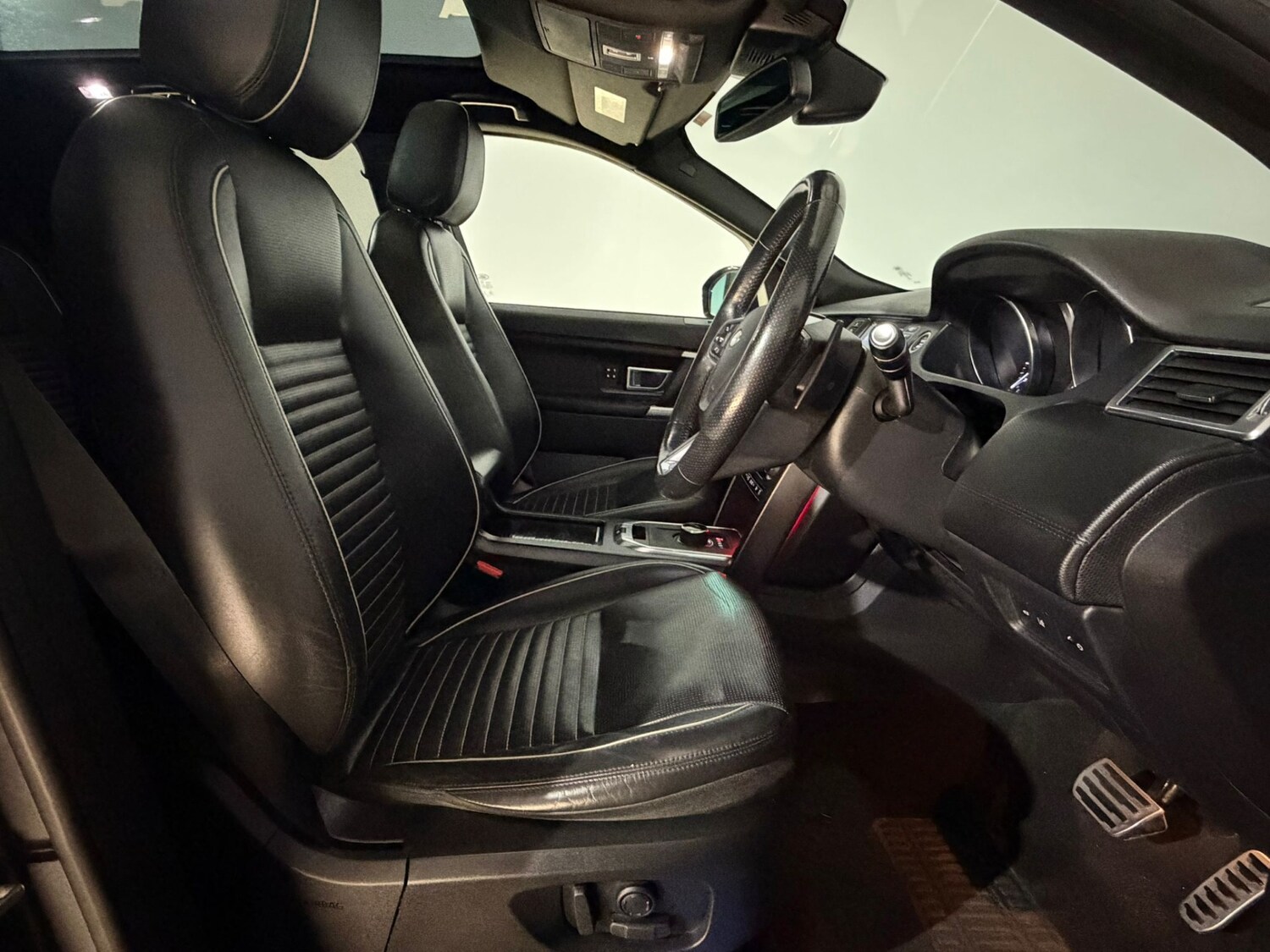 Used Land Rover Discovery Sport 2018 for sale - 78060459: Photo 17