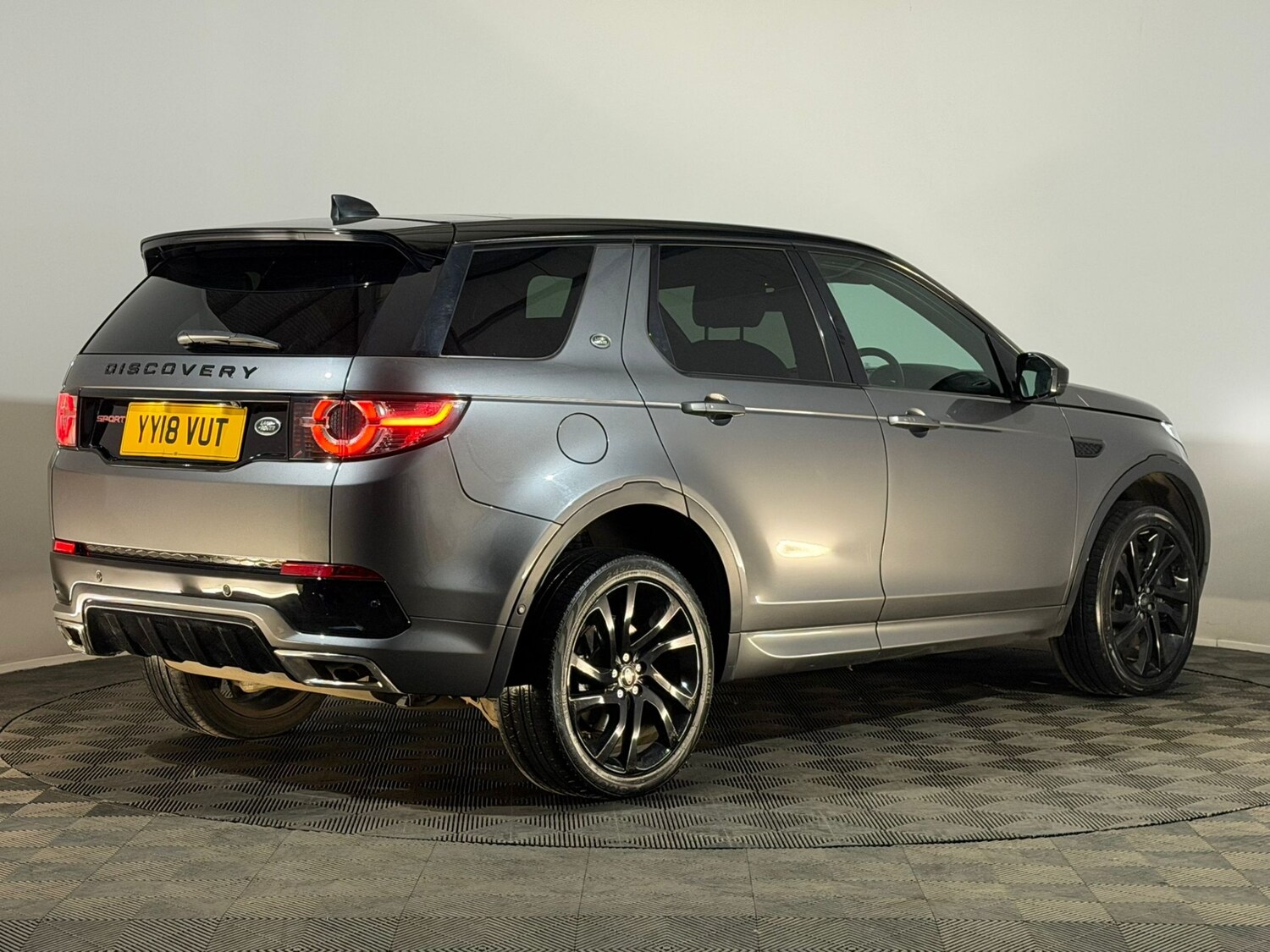 Used Land Rover Discovery Sport 2018 for sale - 78060459: Photo 6