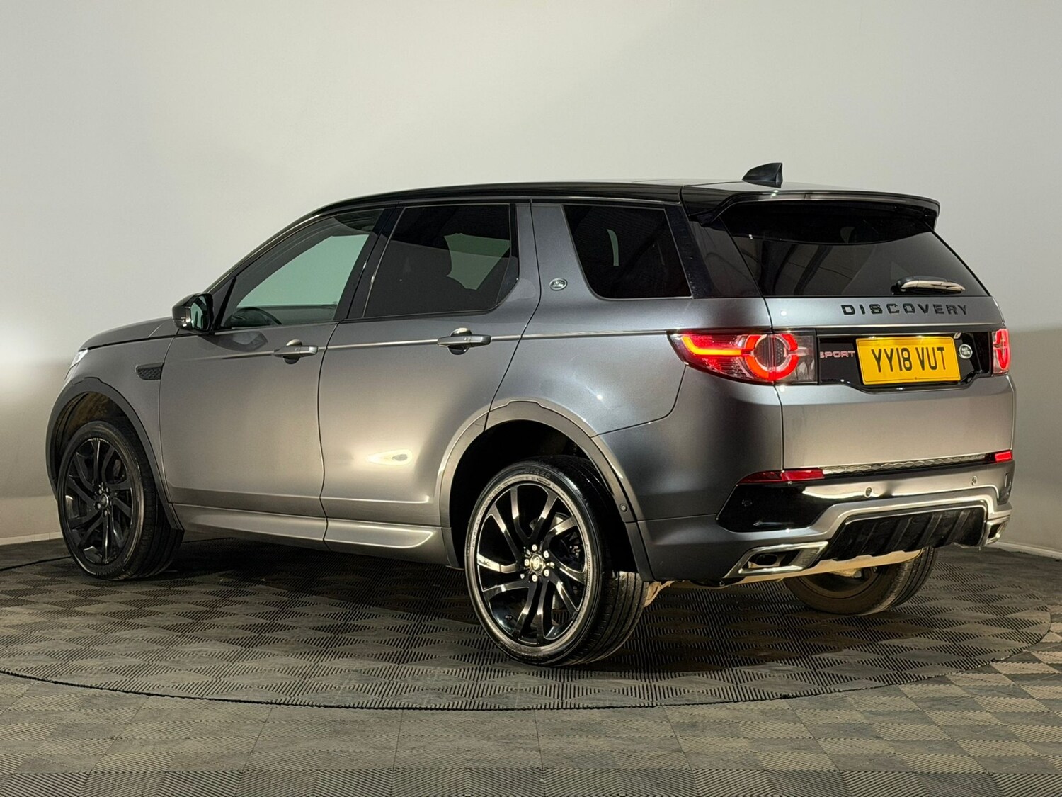 Used Land Rover Discovery Sport 2018 for sale - 78060459: Photo 8