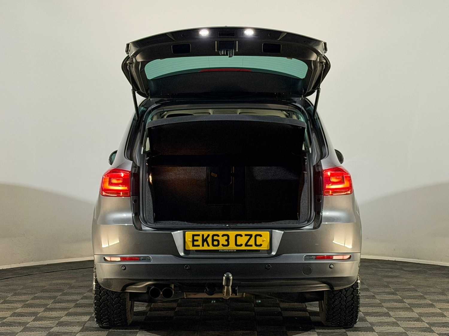 Used Volkswagen Tiguan 2013 for sale - 77725488: Photo 8