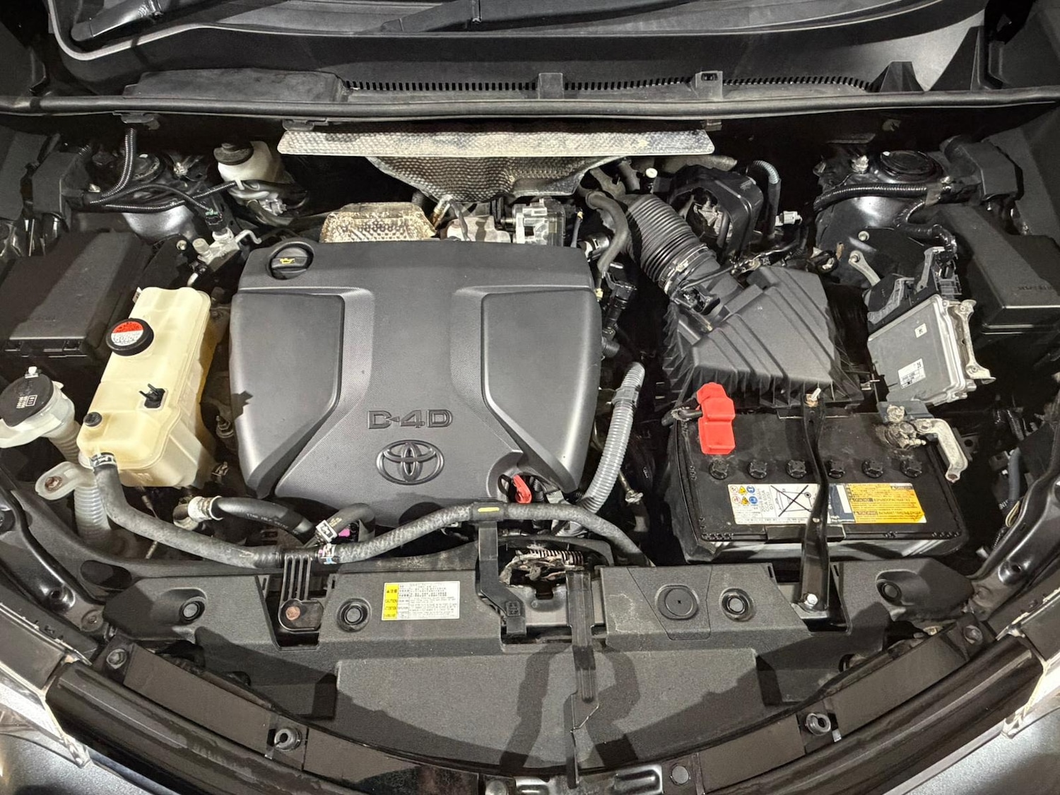 Used Toyota RAV4 2016 for sale - 76518474: Photo 10