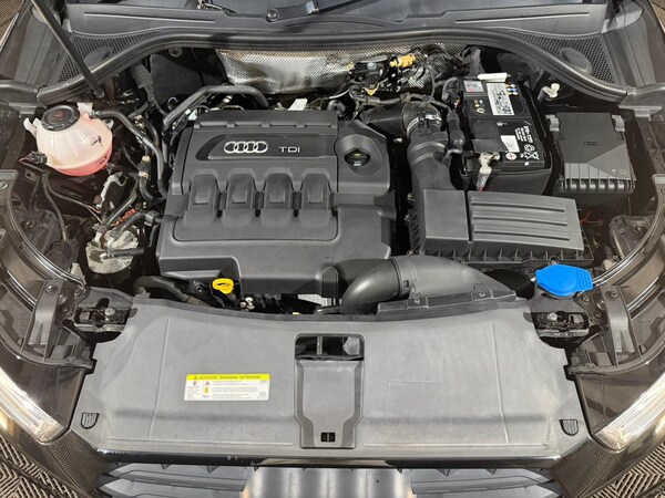 Used Audi Q3 2018 for sale - 76193857: Photo 10