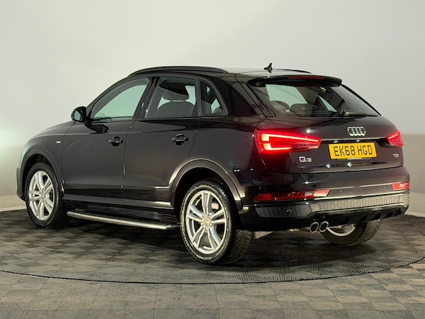 Used Audi Q3 2018 for sale - 76193857: Photo 9
