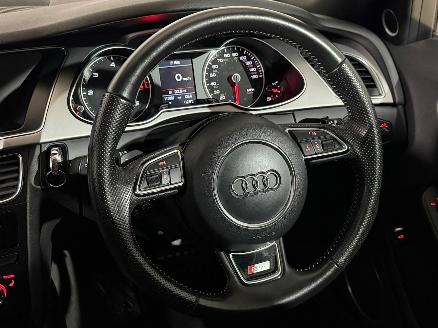 Used Audi A4 2013 for sale - 77698506: Photo 13