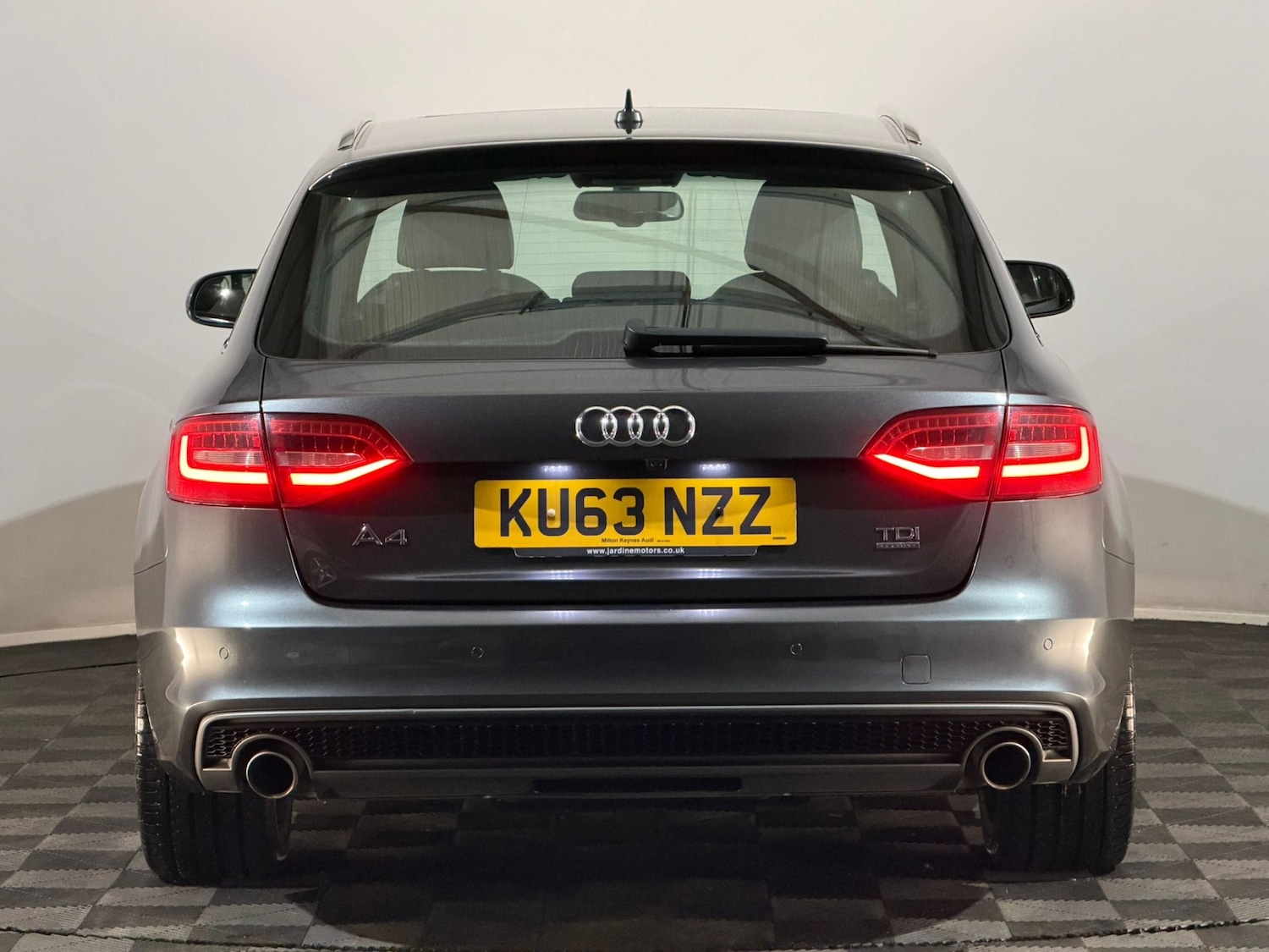 Used Audi A4 2013 for sale - 77698506: Photo 7