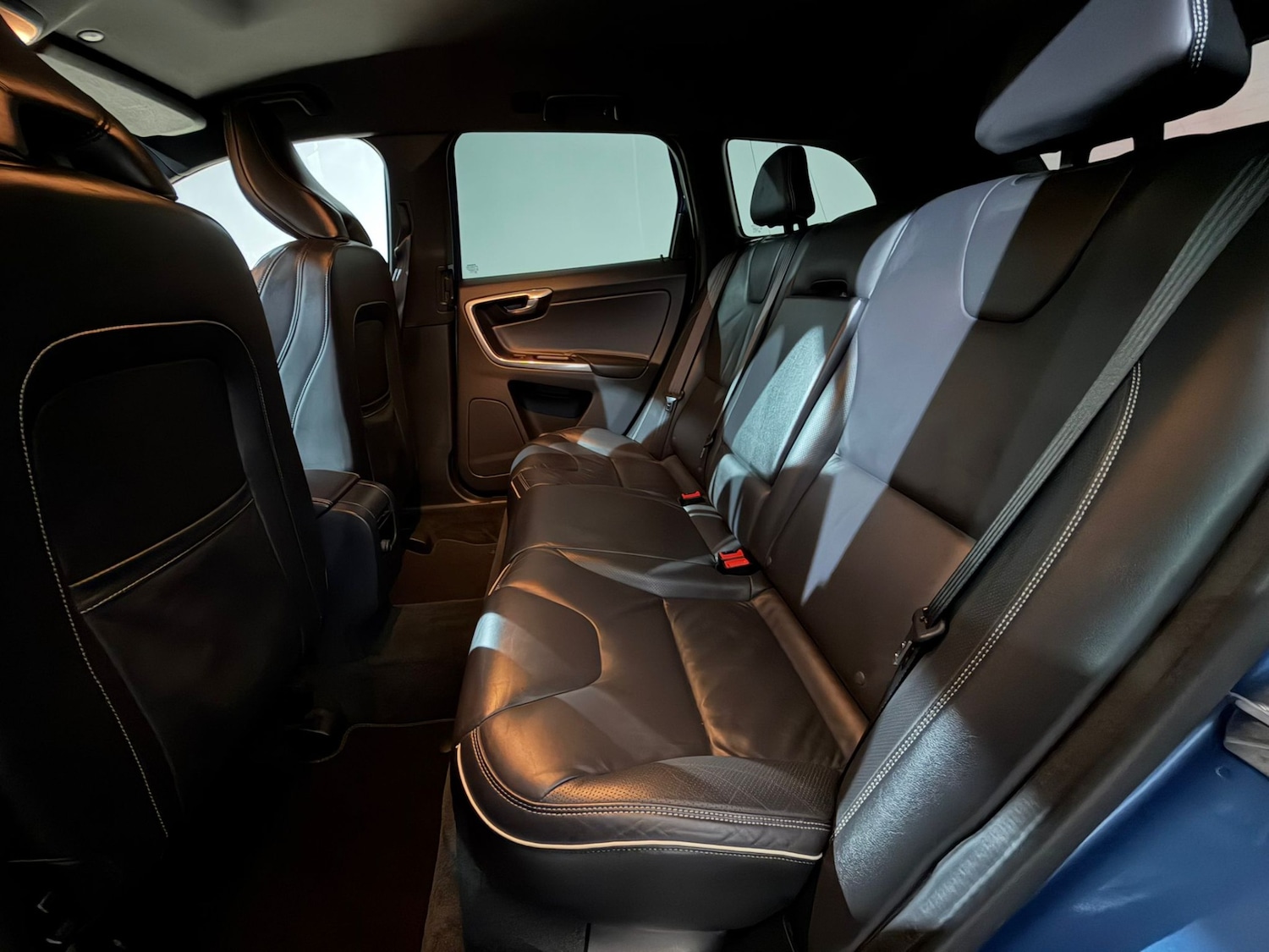 Used Volvo XC60 2015 for sale - 78048994: Photo 19