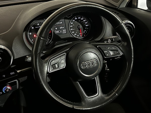 Used Audi A3 2016 for sale - 76047671: Photo 14