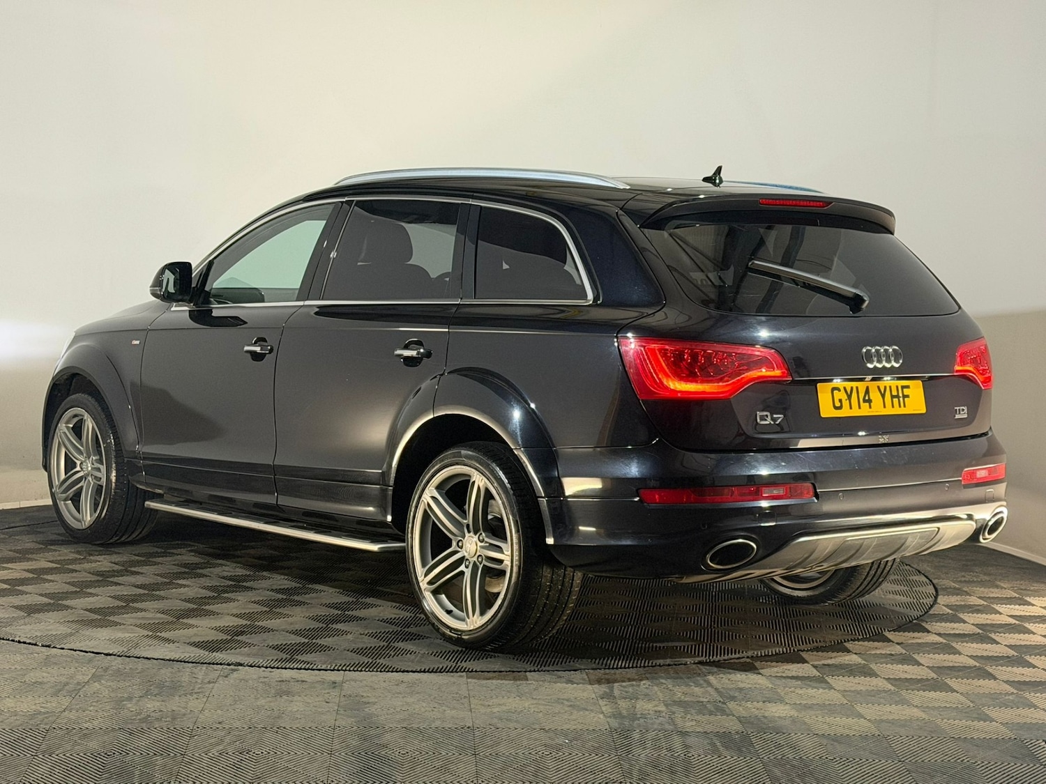 Used Audi Q7 2014 for sale - 77457151: Photo 9