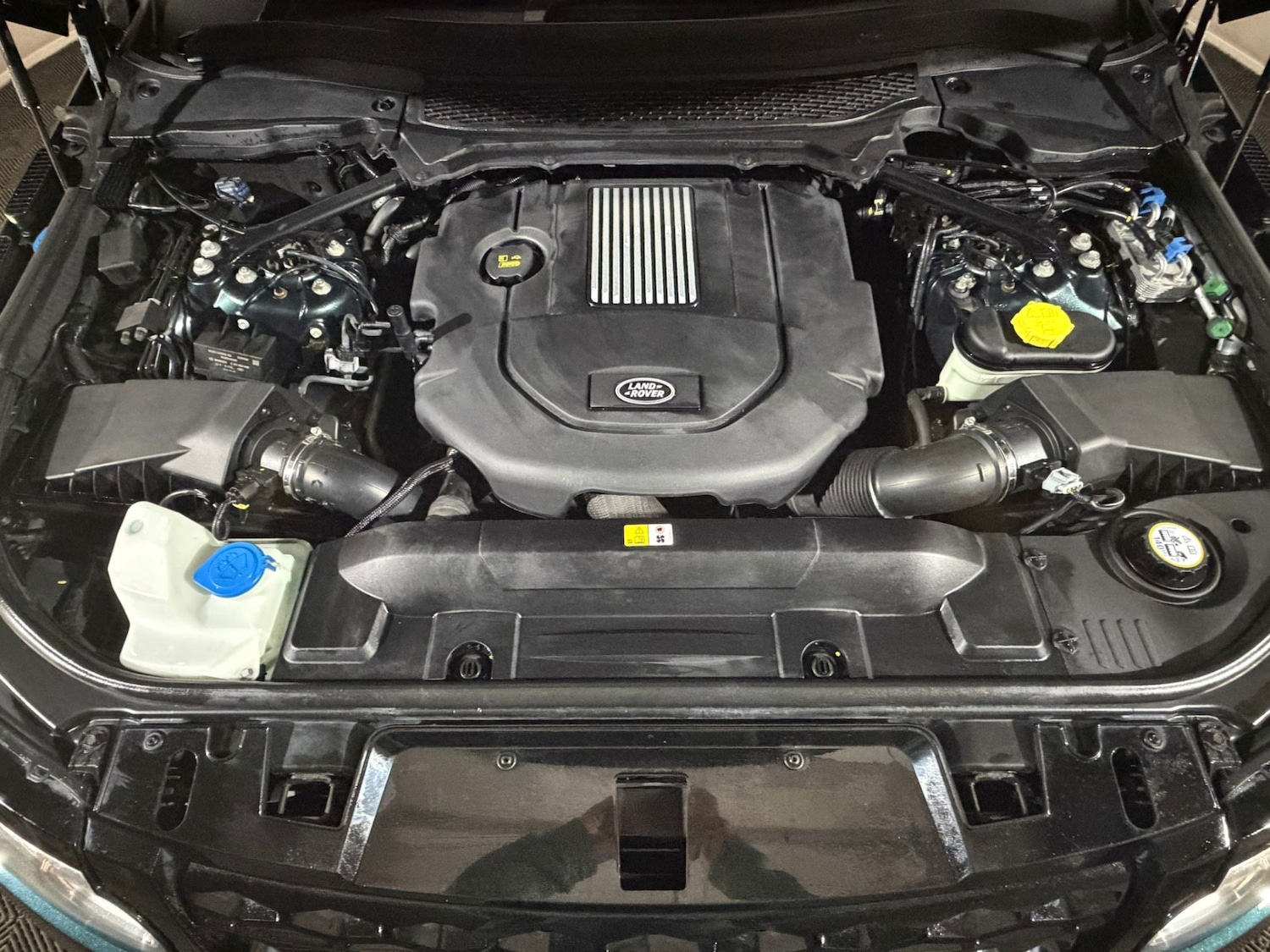 Used Land Rover Range Rover Sport 2015 for sale - 76518577: Photo 10