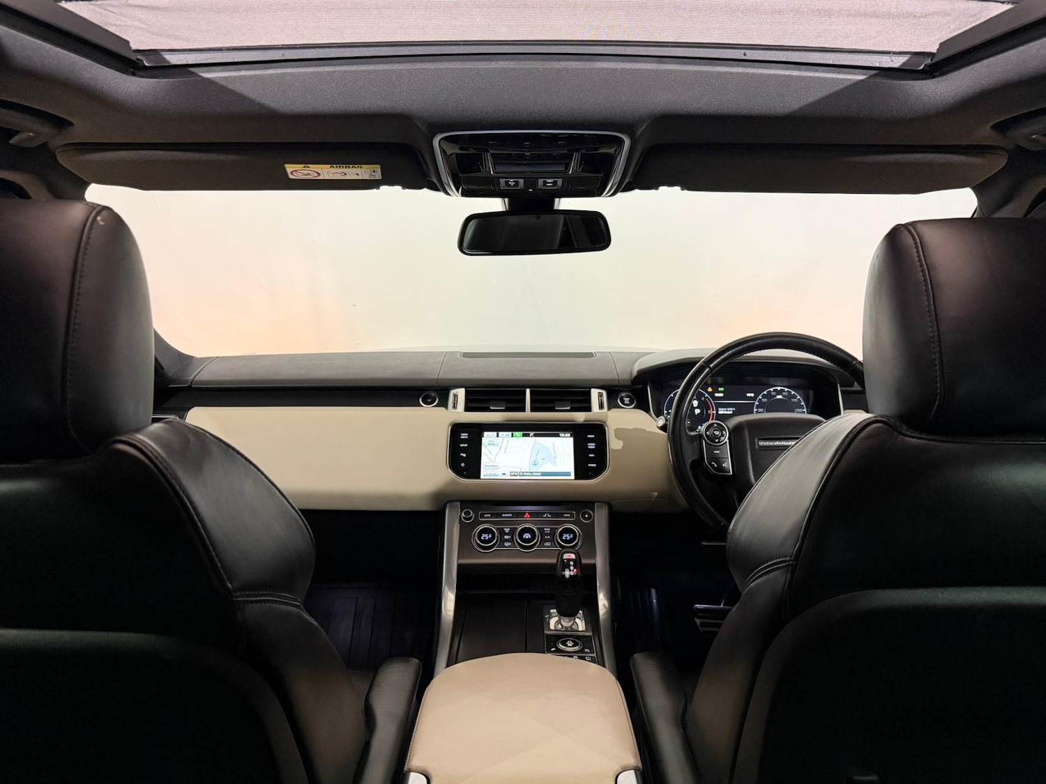 Used Land Rover Range Rover Sport 2015 for sale - 76518577: Photo 11