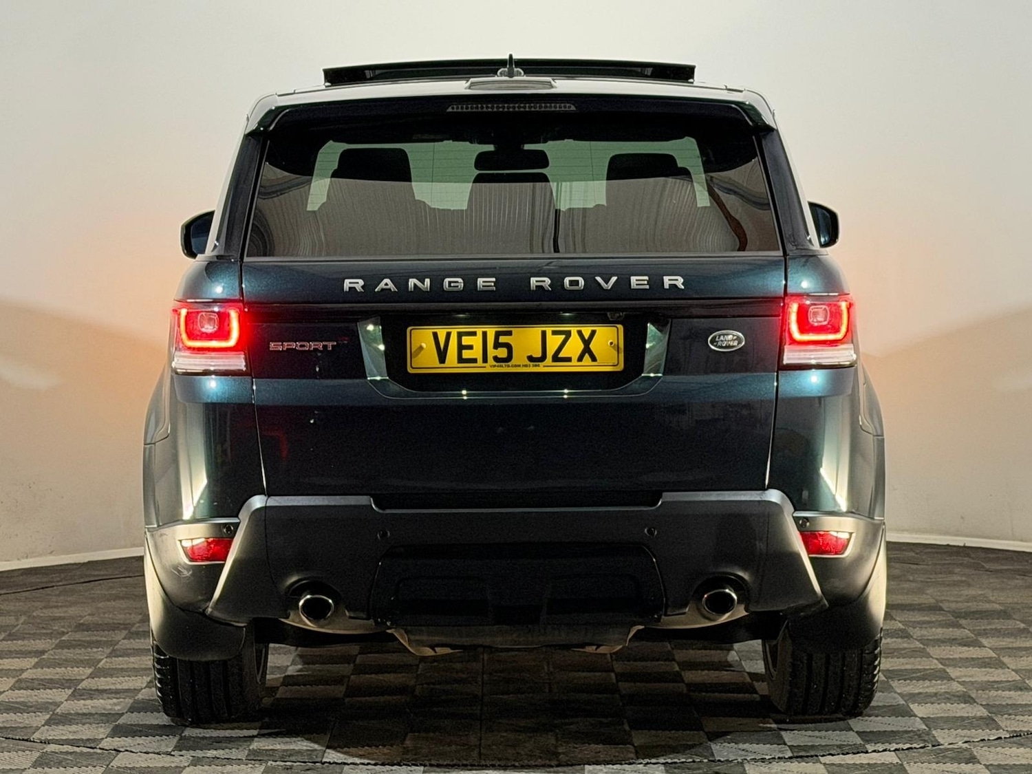 Used Land Rover Range Rover Sport 2015 for sale - 76518577: Photo 7