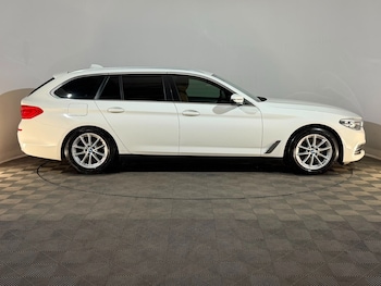 Used BMW 5 Series 2018 for sale - 79216942: Photo