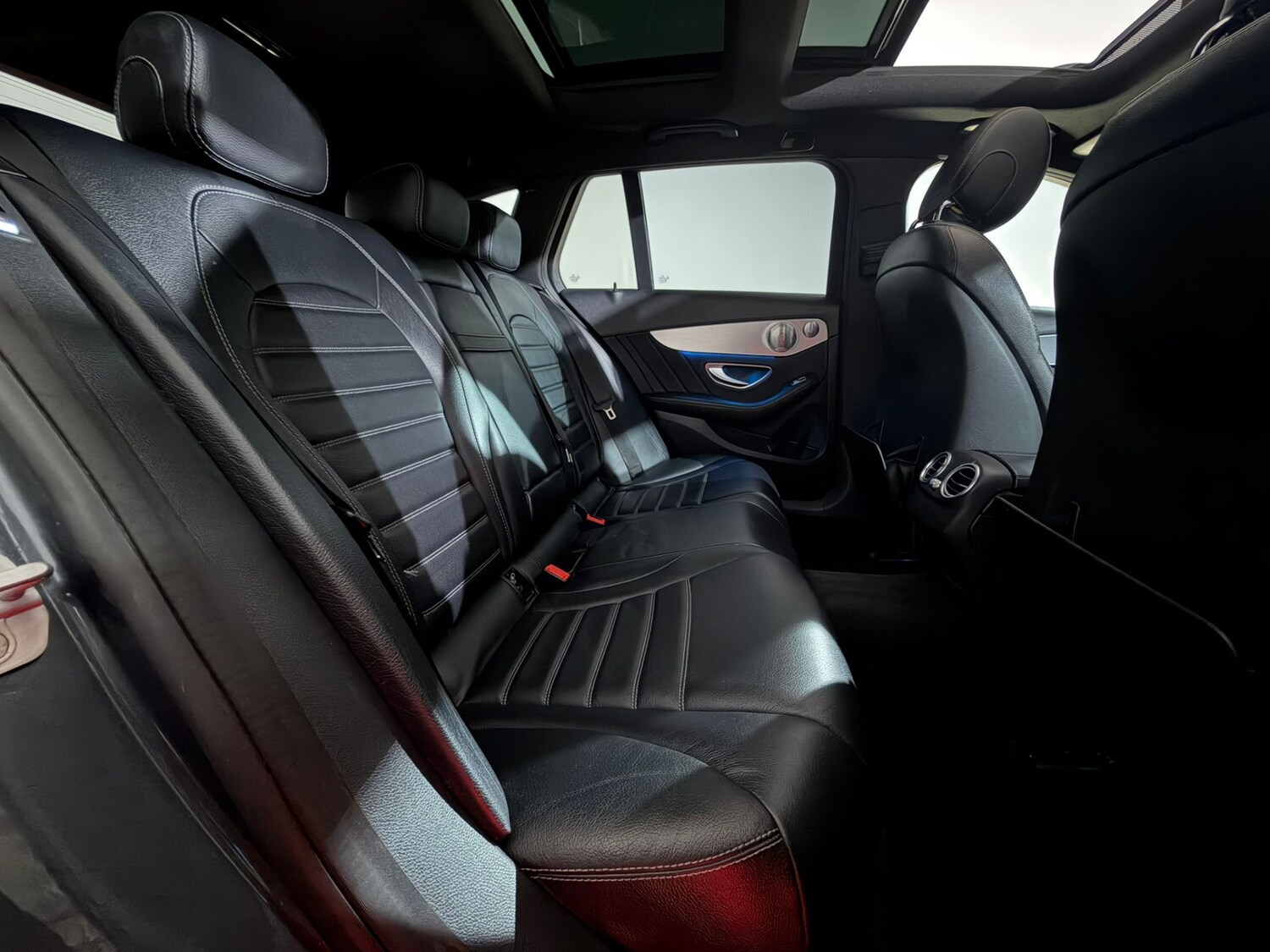 Used Mercedes-Benz C Class 2014 for sale - 77548501: Photo 20