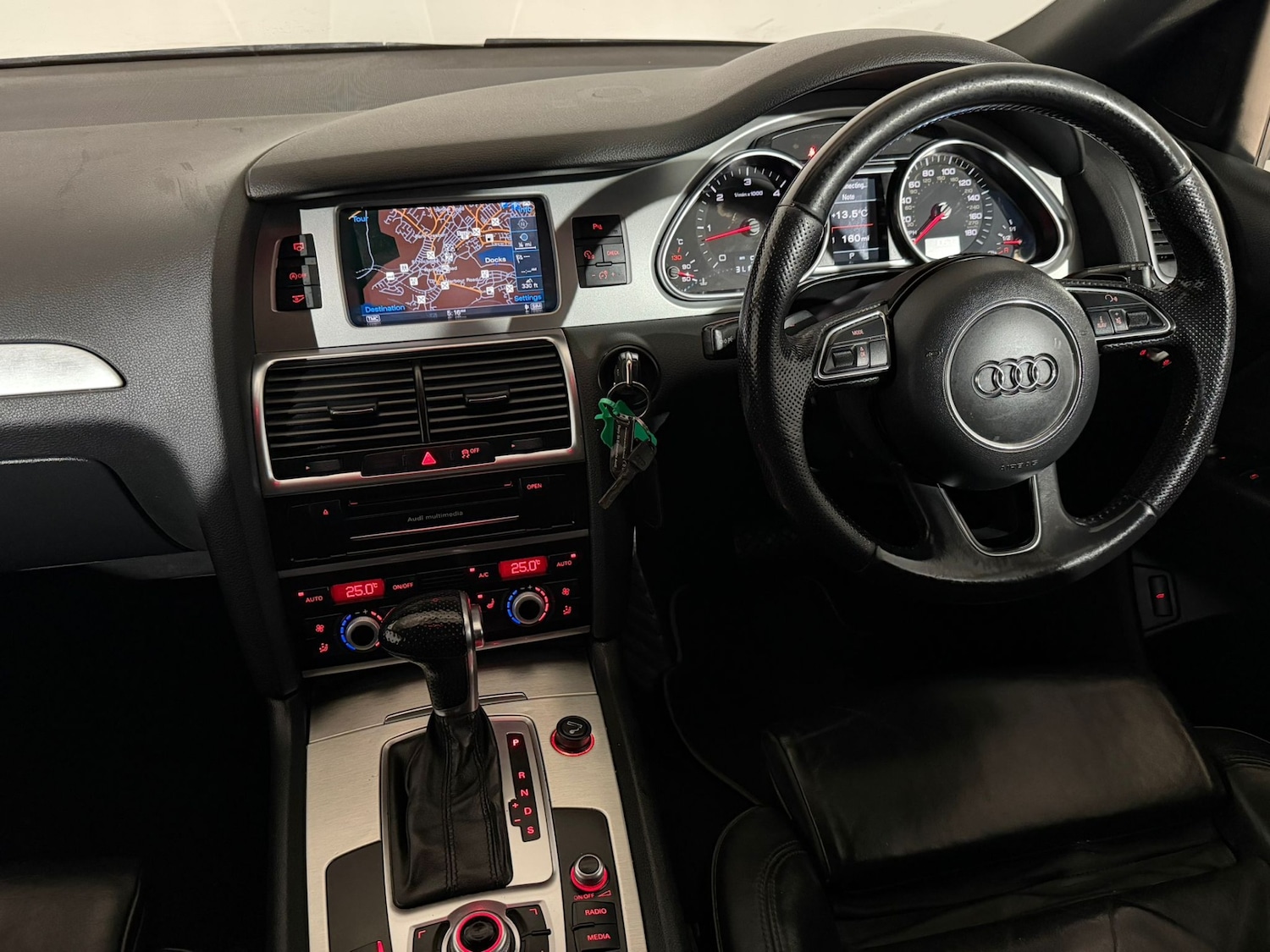 Used Audi Q7 2014 for sale - 76438230: Photo 12