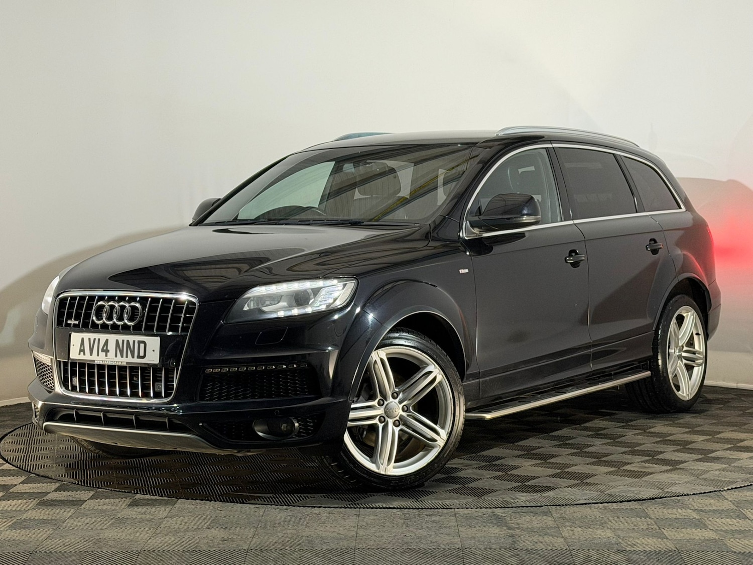 Used Audi Q7 2014 for sale - 76438230: Photo 3