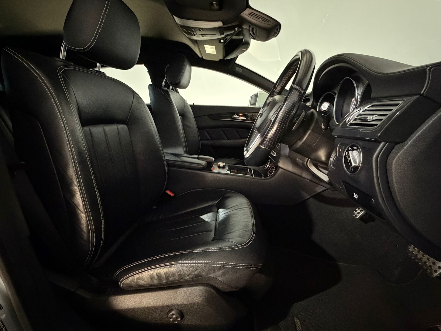 Used Mercedes-Benz CLS 2013 for sale - 76574697: Photo 15