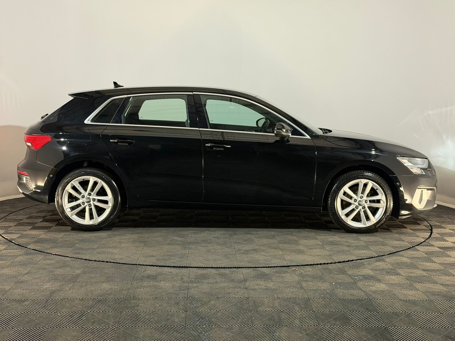 Used Audi A3 2020 for sale - 77698508: Photo 4