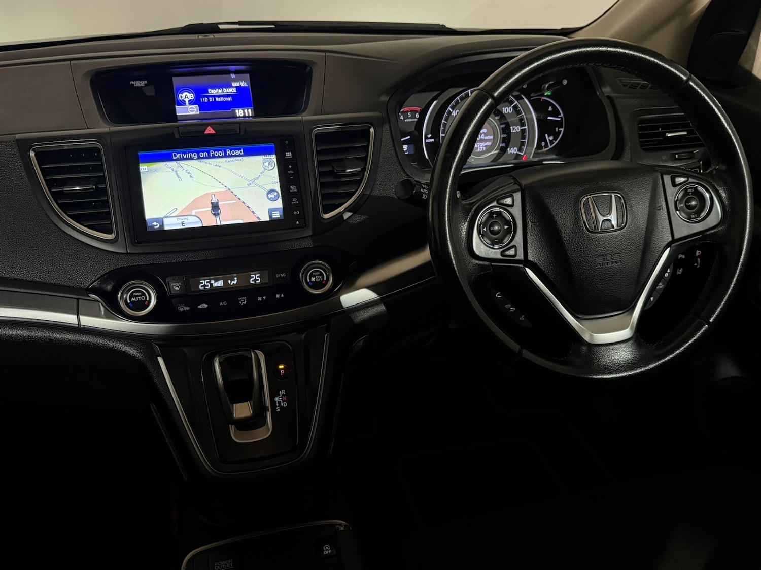 Used Honda CR-V 2016 for sale - 76777134: Photo 12