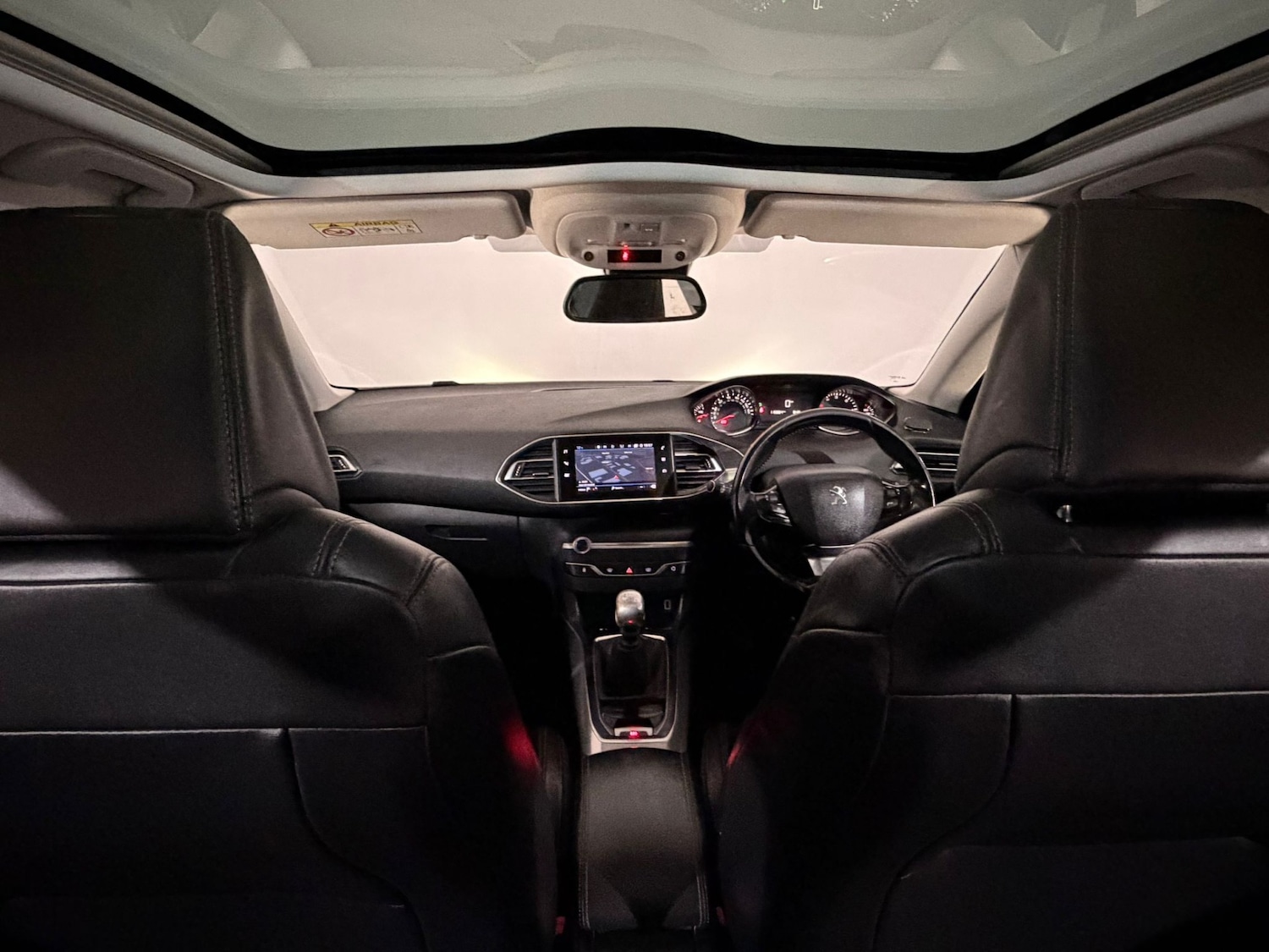 Used Peugeot 308 2018 for sale - 76419930: Photo 10