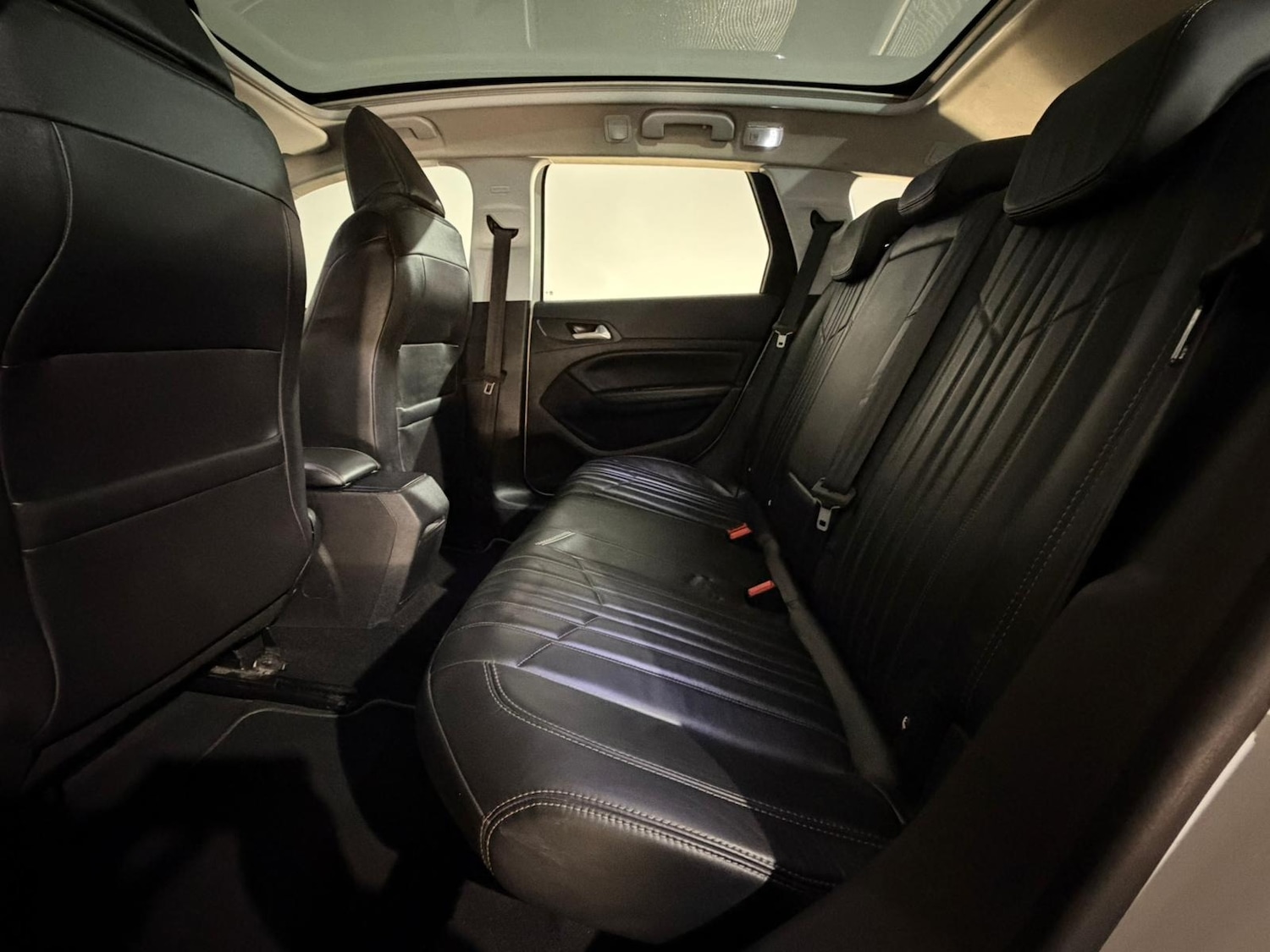 Used Peugeot 308 2018 for sale - 76419930: Photo 17