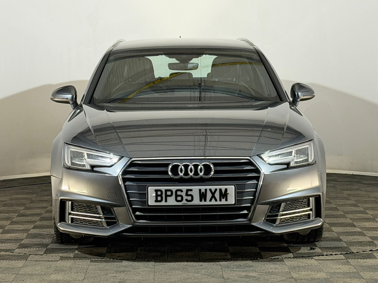 Used Audi A4 2016 for sale - 77801942: Photo 2