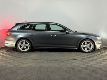 Used Audi A4 2016 for sale - 77801942: Photo