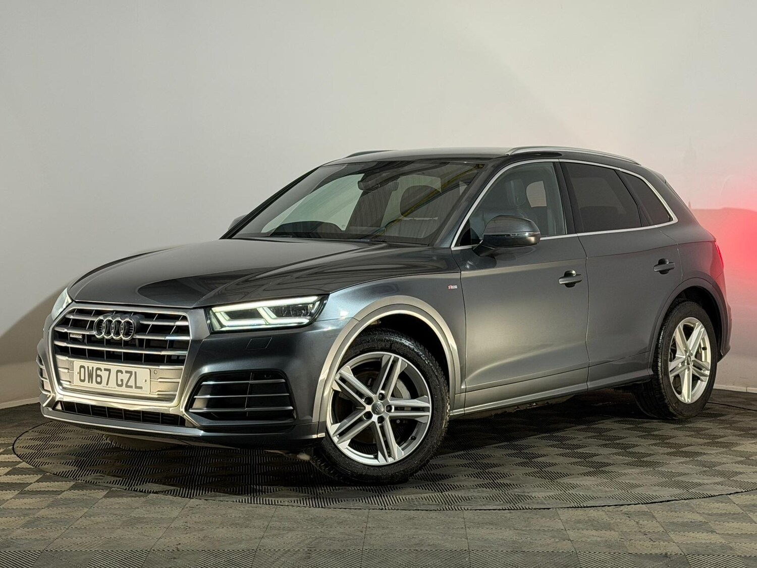 Used Audi Q5 2017 for sale - 78158318: Photo 3