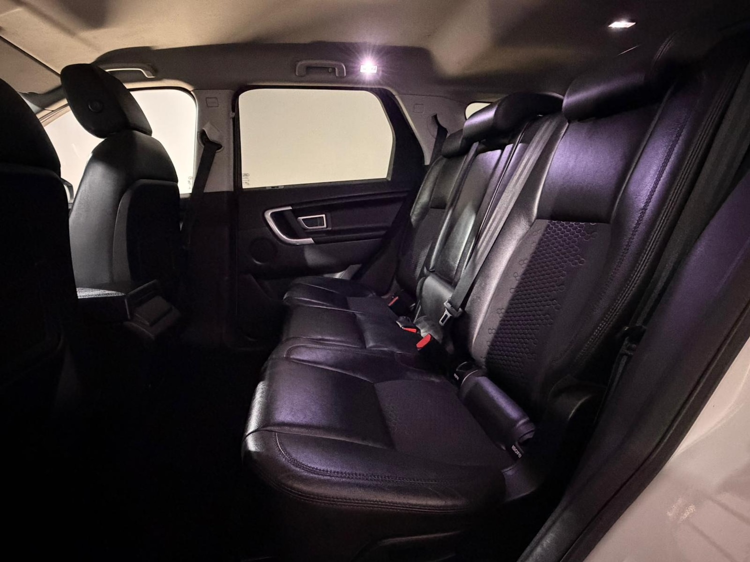 Used Land Rover Discovery Sport 2015 for sale - 77846387: Photo 20