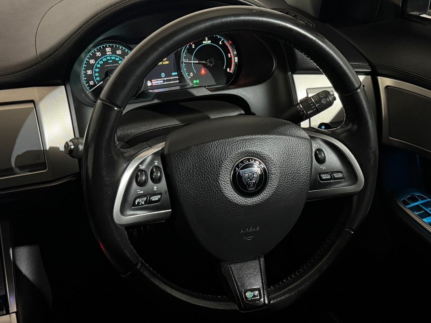 Used Jaguar XF 2013 for sale - 77180079: Photo 13