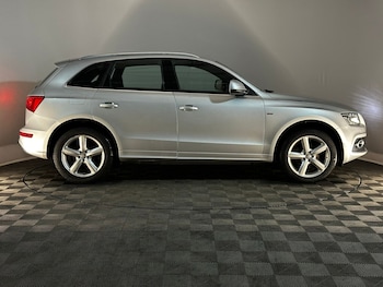 Used Audi Q5 2011 for sale - 75457974: Photo