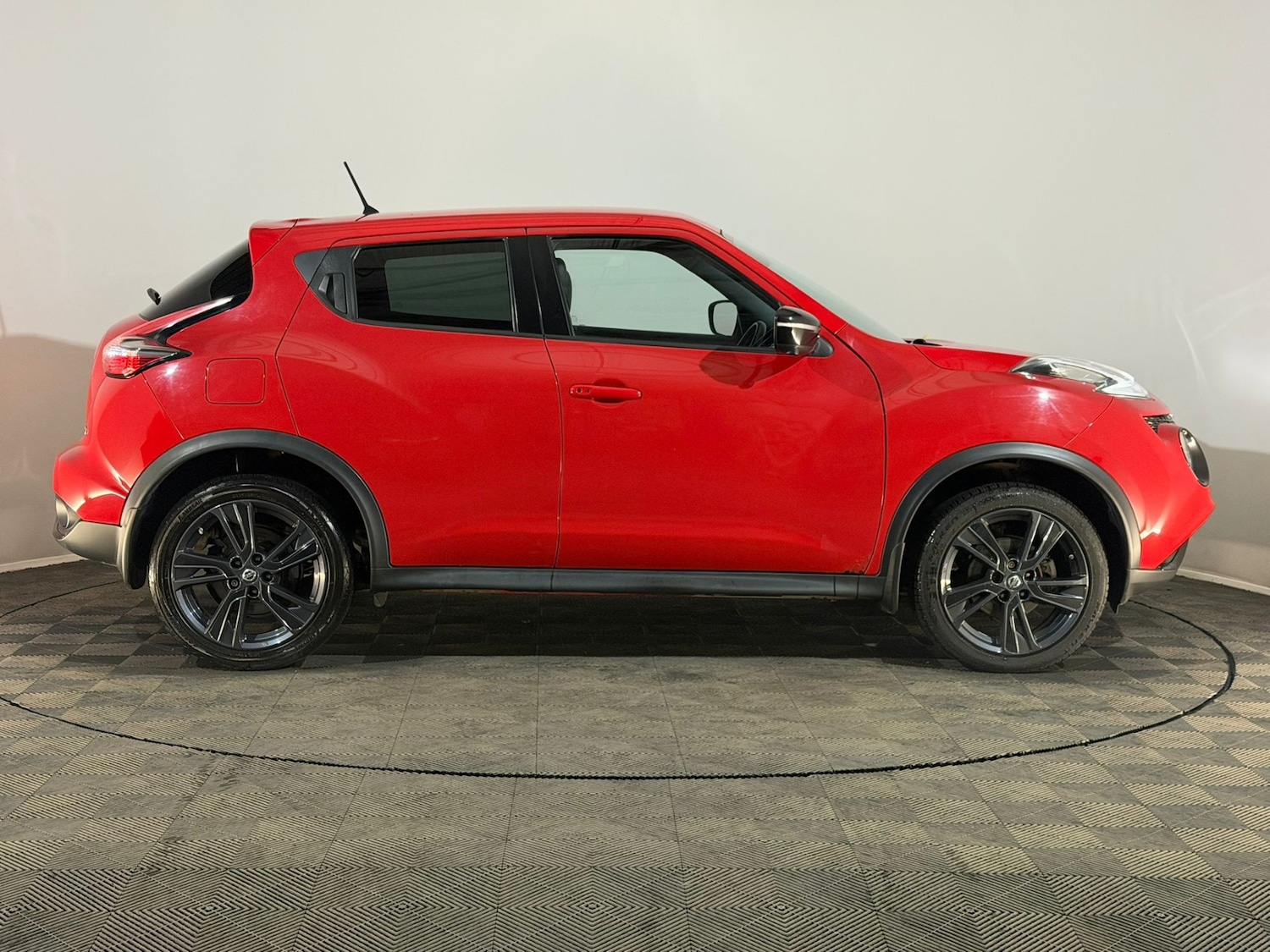 Used Nissan Juke 2016 for sale - 78088828: Photo 4