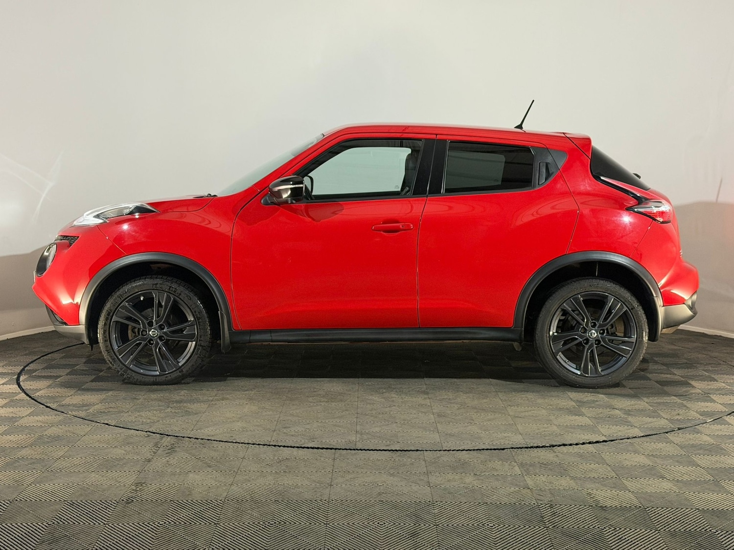Used Nissan Juke 2016 for sale - 78088828: Photo 5