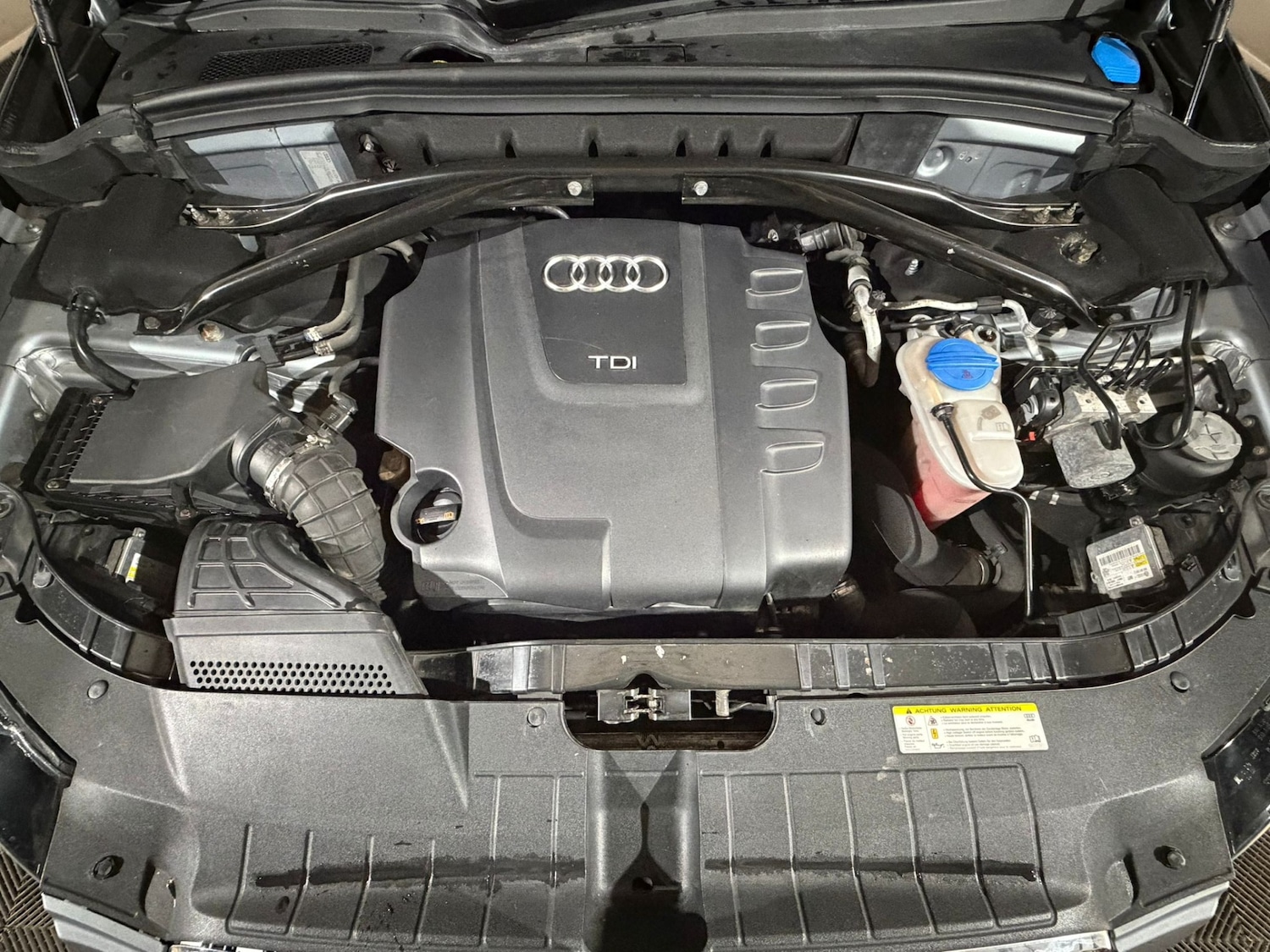 Used Audi Q5 2010 for sale - 77482195: Photo 10