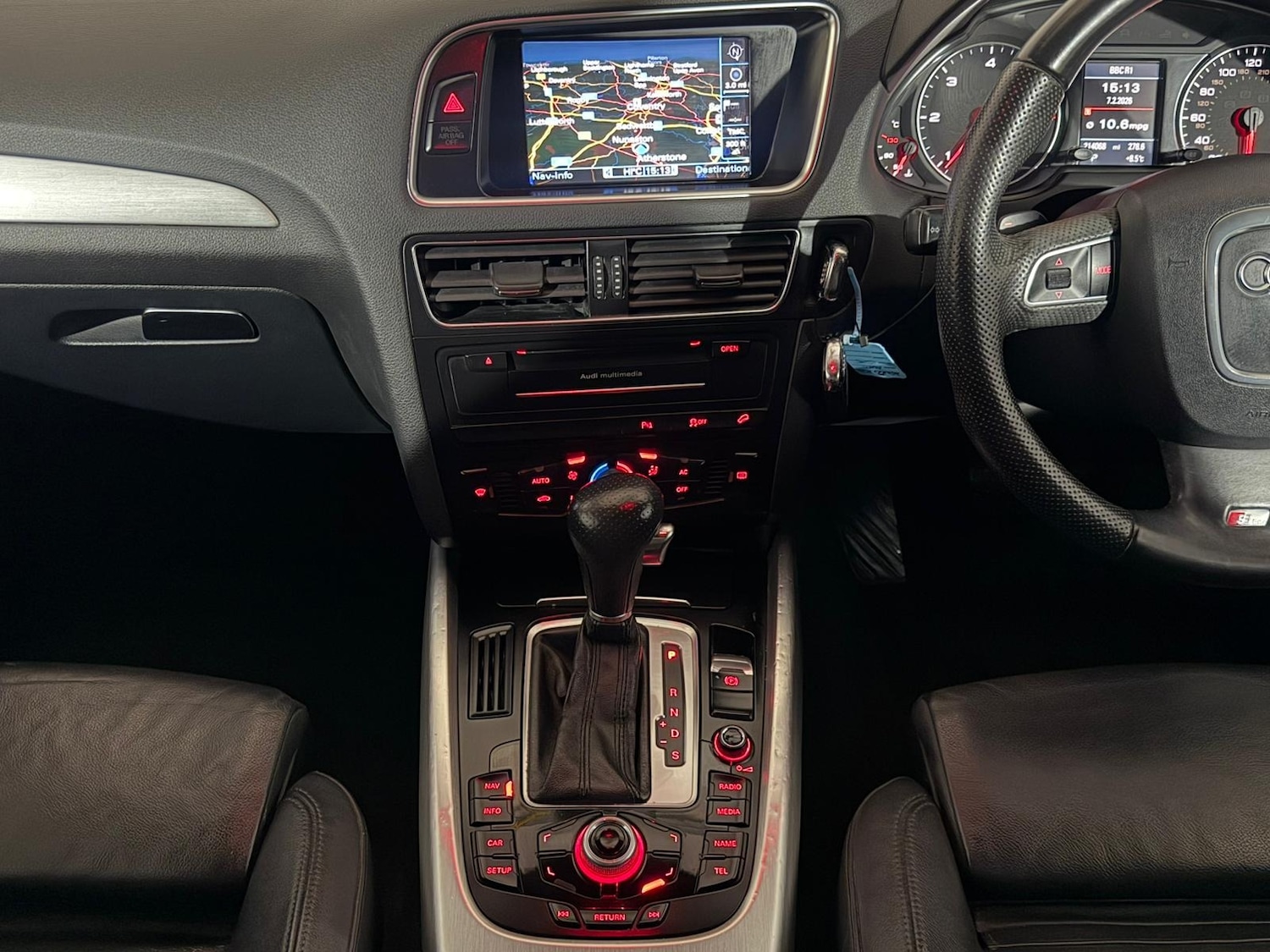 Used Audi Q5 2010 for sale - 77482195: Photo 14